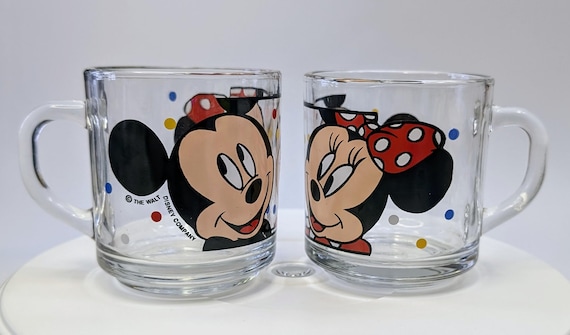 Mignonne Ensemble de 2 Tasses Mickey & Minnie Mouse - en verre - 3.5''haut x 3.5''haut
