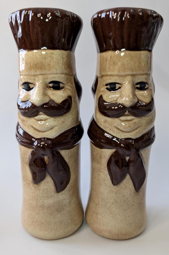 Vintage - Salt and Pepper Shaker - Chef - Cooker - 6.5'' high