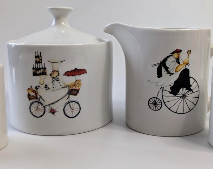 Vtg 2004 - Oneida kitchen set: Milk, Sugar, Shakers salt & pepper - vintage