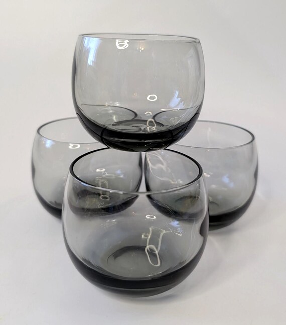 Vintage - Set of 4 Retro Round Smoky Glasses - 2.25'' High x 2.25'' Diameter