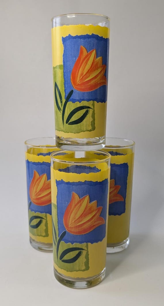 Vintage - Set of 4 Retro Glasses - flower motifs - 5'' tall