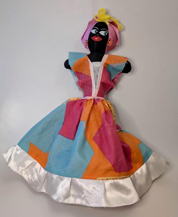 Vintage - Pretty handmade doll - handcrafted - 17" tall