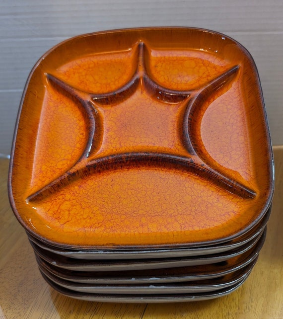 Vintage - Set of Fondue Plates - orange lava set of 6 plates - 9"x9"