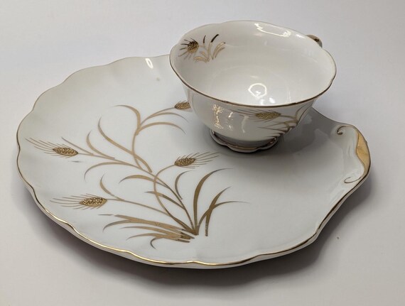 Vintage - Set of Snack Cup and Plate with Gilding - Porcelain -  by Lefton - L'Amour China - Plate 8''diam / Cup: 4''diam