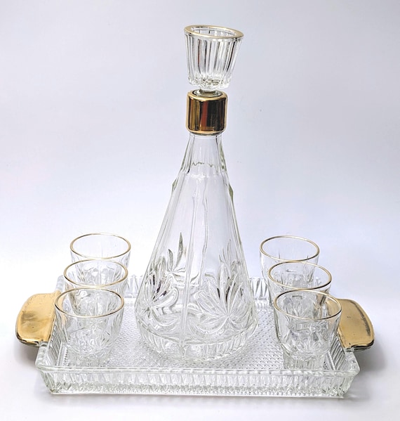 Vintage - MCM - Set Decanter and its 6 glasses, tray - Marked Germany - with gilding