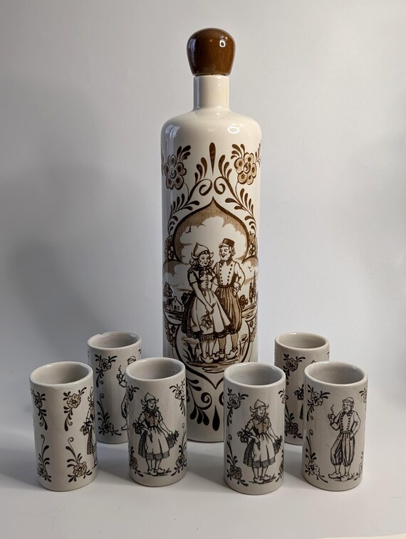 Vtg - Carafe / Decanter Set with 6 Glasses - Ceramarte - Dutch Design - Vintage