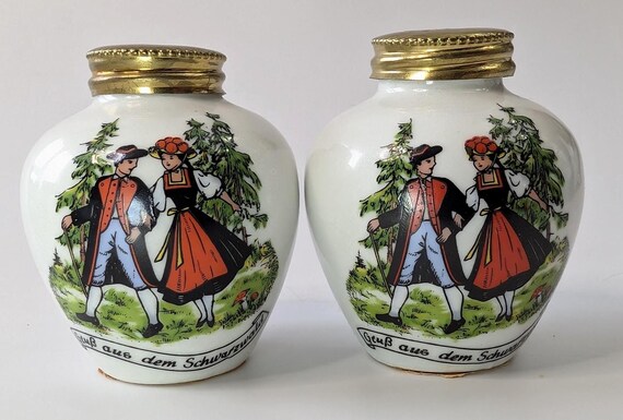 Vintage - Salt Cellar & Pepper Shaker - German Drawings - Ceramic - 2.5'' high