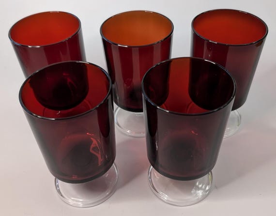 Vintage - Luminarc Glass - France - Cavalier - Set of 5 Glasses - Ruby - Measures 4.5''tall x 3''diam.