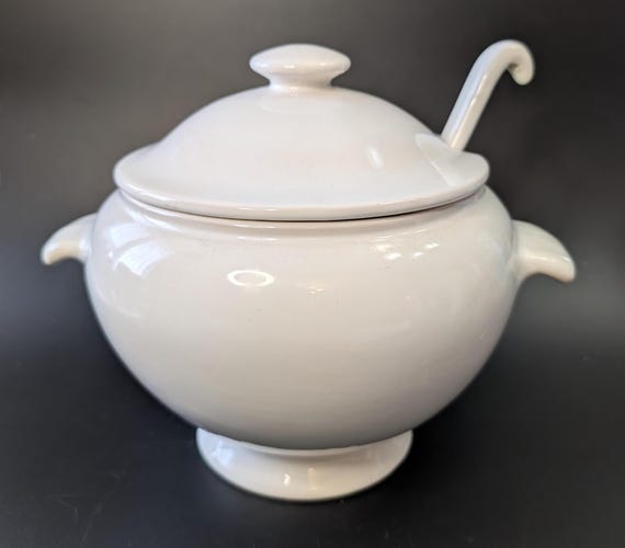 Vintage - Beauce Pottery - White Soup Tureen with Ladle - 3 pcs