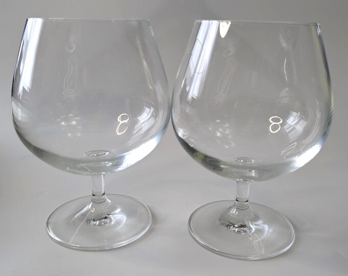 Vintage - Pair of Footed Glasses - measures 5.5'' high