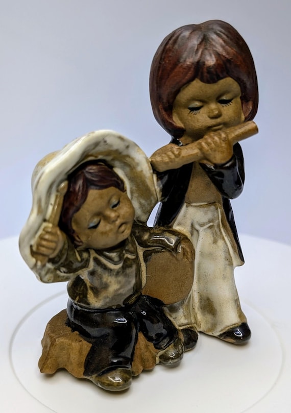 Vintage - Figurine - Enfants qui jouent de la musique - marqué Japan - porcelaine - 4.5''haut