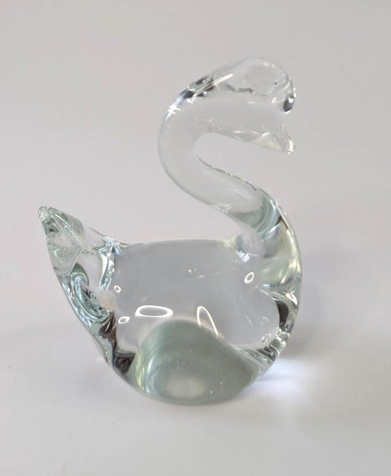 Vintage -Cute Swan - glass ArtBlown Glass - Measures 3.5''Tall