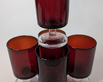 Vintage - Vaso Luminarc - Cavalier - Francia - Juego de 5 vasos - Rubí - 3,75'' alto x 2'' diámetro.