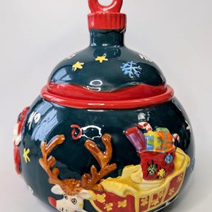 Vintage - Candy Dish with Lid - Festive / Christmas - ceramic