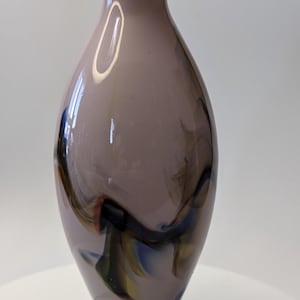 Vintage - Glass Vase / Jar - Pink - Measures 9.5&#39;&#39; Tall