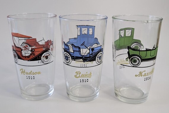 Vintage - Set of 4 MCM Glasses -  Old Cars - 3.25''Tall