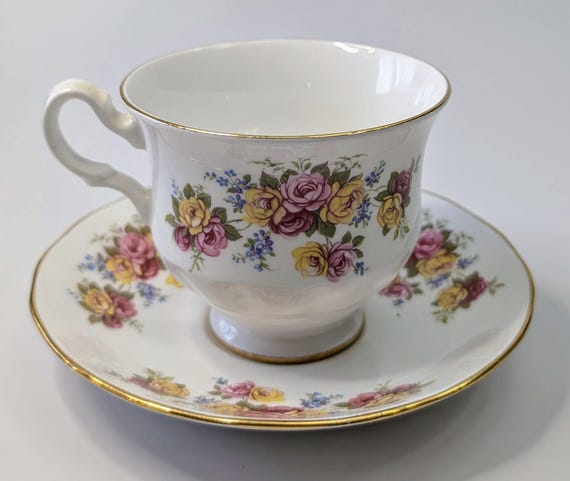 Vintage - Teacup with Saucer - White - Yellow Flower Pattern - Marked Made in Japan - 5.5''diam saucer and 3'' cup tall