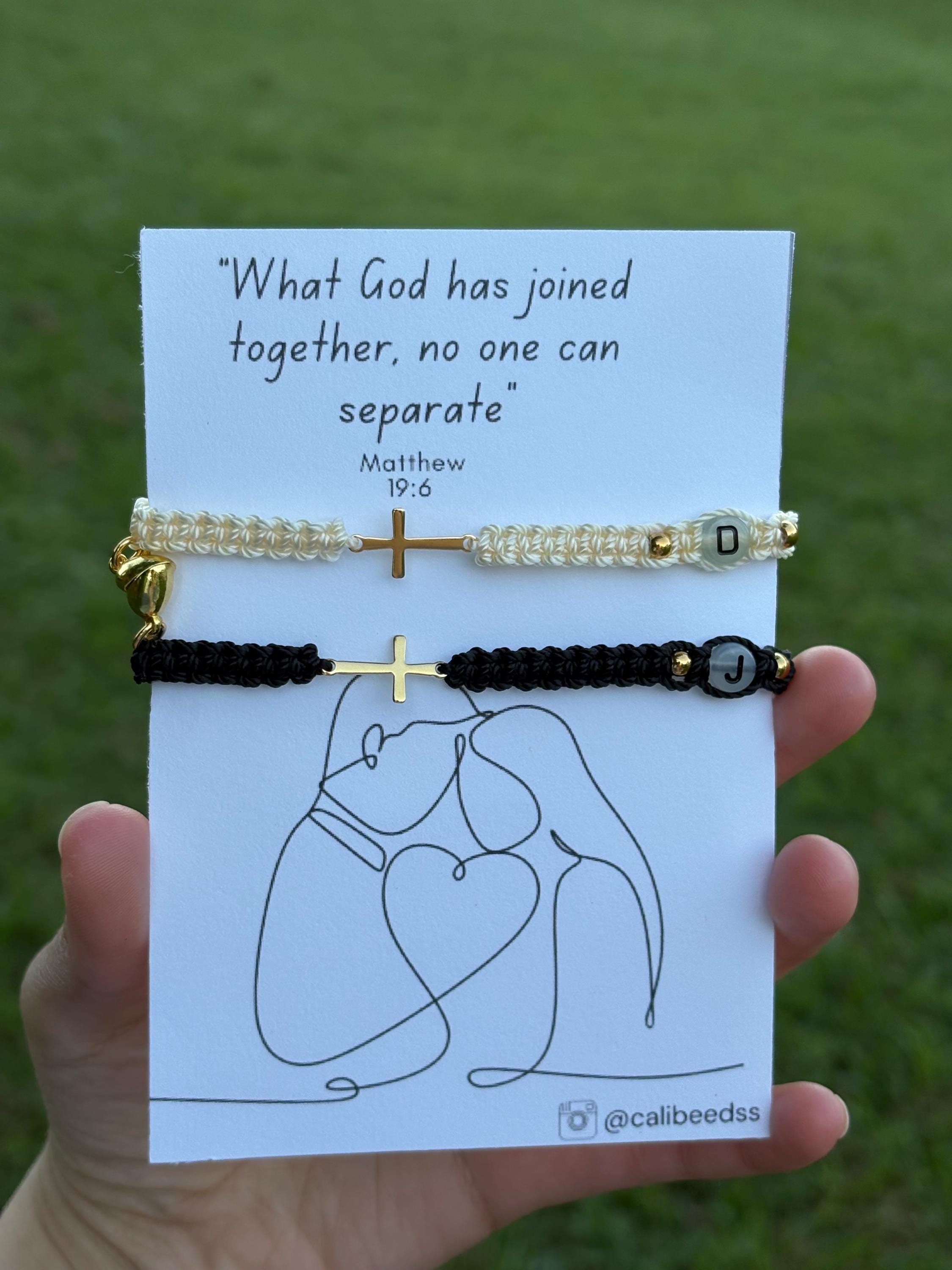 Produktbild von Religiöses Armband Aus Edelstahl Für Herren – Verstellbar Mit Kreuz & Bibeltext – Gebetsarmband