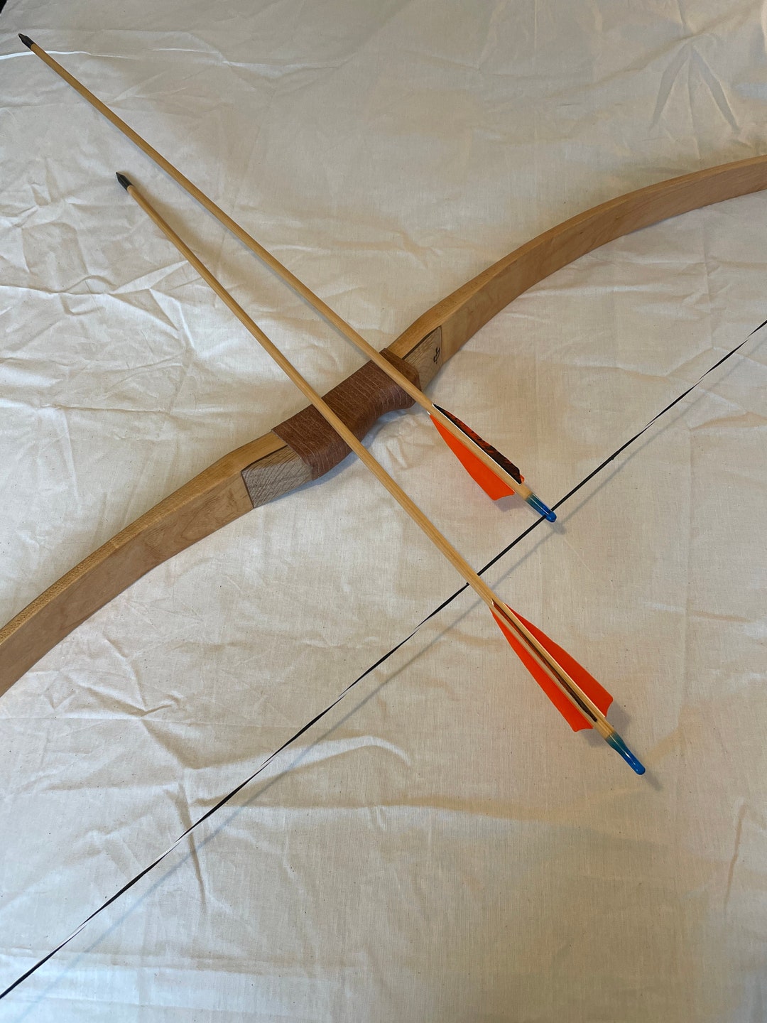 Handcrafted White Maple Recurve Longbow, Oak Riser - Etsy