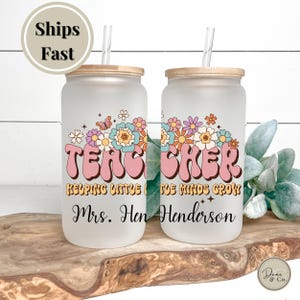 Personalized Helping Little Minds Teacher Glass Cup, Custom Retro Teacher Name Frosted Glass Tumbler Mug Back to School Gift for New Teacher