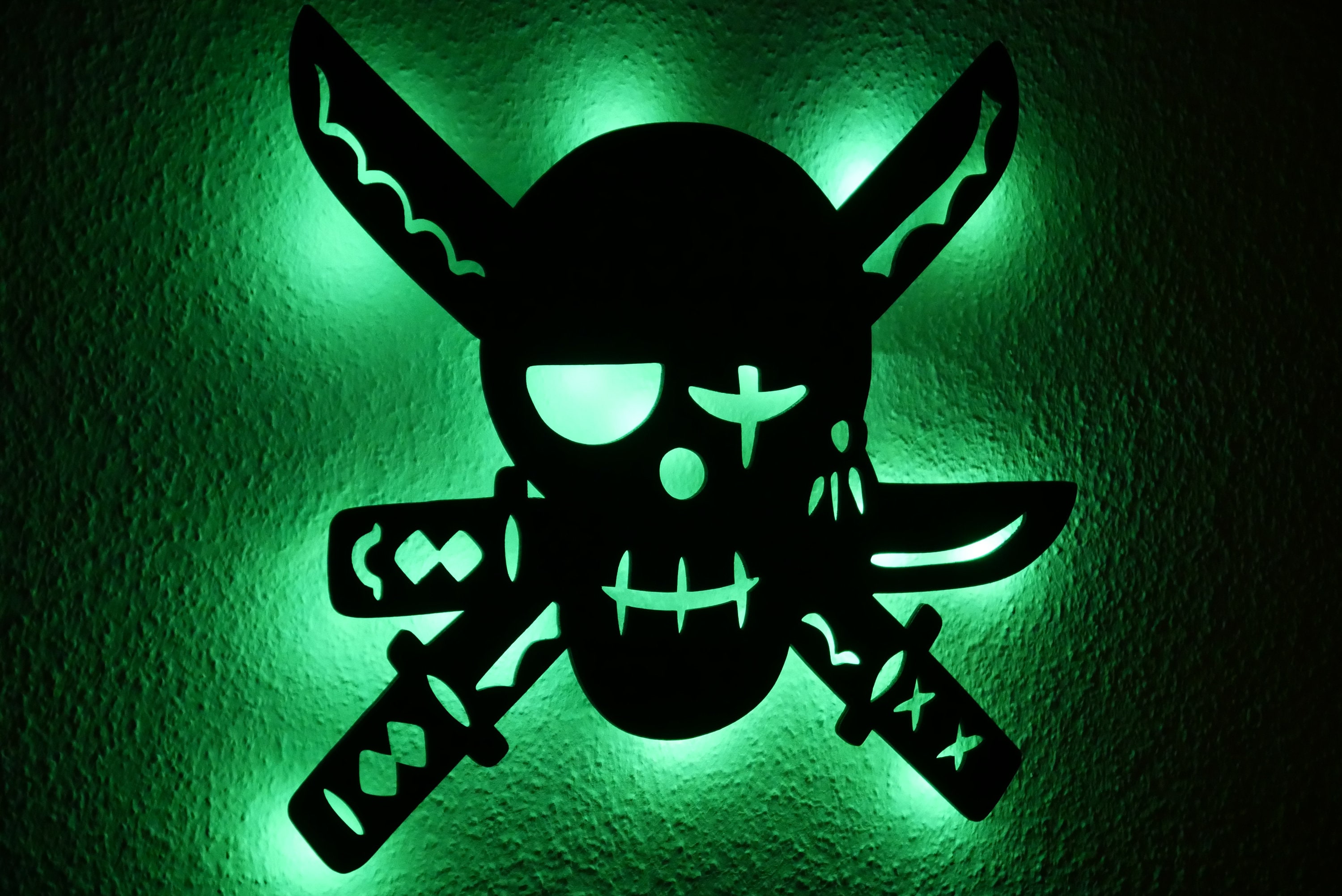 One piece neon store
