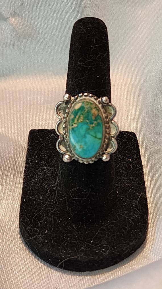 Vintage Sterling Silver and Turquoise Ring - image 4