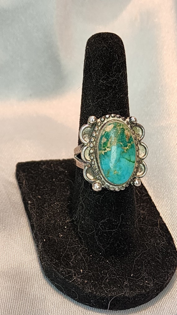 Vintage Sterling Silver and Turquoise Ring - image 3