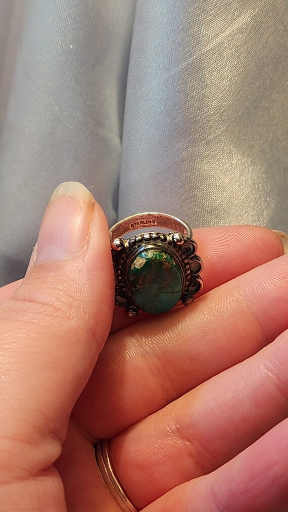 Vintage Sterling Silver and Turquoise Ring - image 7