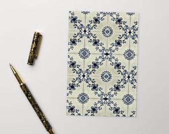 Postcard with Azulejo motif “Pattern No. 4” – Portuguese tile art from the Azullado collection