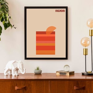 Plakat z koktajlem Negroni - prosty design, minimalistyczna sztuka na wózku barowym, mały tekst, sztuka ścienna w stylu retro, do wydrukowania, do pobrania