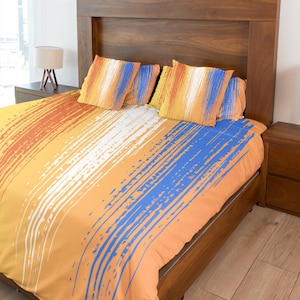 Modern red white and blue Duvet Cover, Patriotic Bedding for Summer Homes & Guest Rooms, Brushstroke Summer, Holiday Home Decor