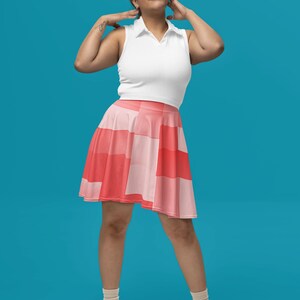 Chic Vibrant Color Shades & Shapes Women&#39;s Flared Skater Skirt