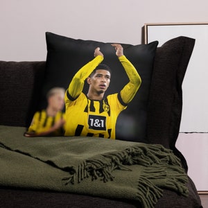 Germanys marco reus attends press hires stock photography and images Alamy #82 Germanys marco reus attends press hires stock photography and images Alamy