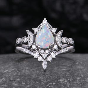 Unique Opal Engagement Ring Set Vintage Pear Shaped Bridal Sets Moon Style White Opal Wedding Ring Set Women Moissanite Promise Ring for Her