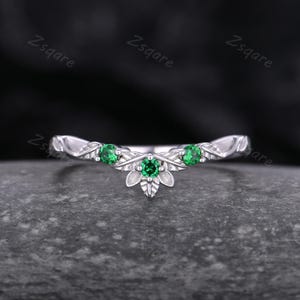 Curved emerald wedding band sterling silver stacking wedding ring twig leaf ring art deco bridal anniversary ring gift nature inspired ring