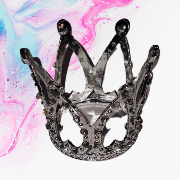 Crown Shaped Crystal Sphere Holder
