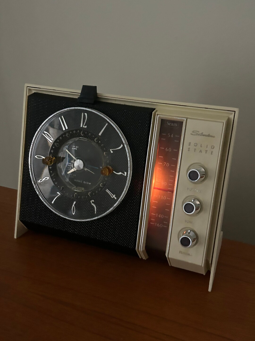 Silvertone Clock Radio From the 60s. Works Great Etsy