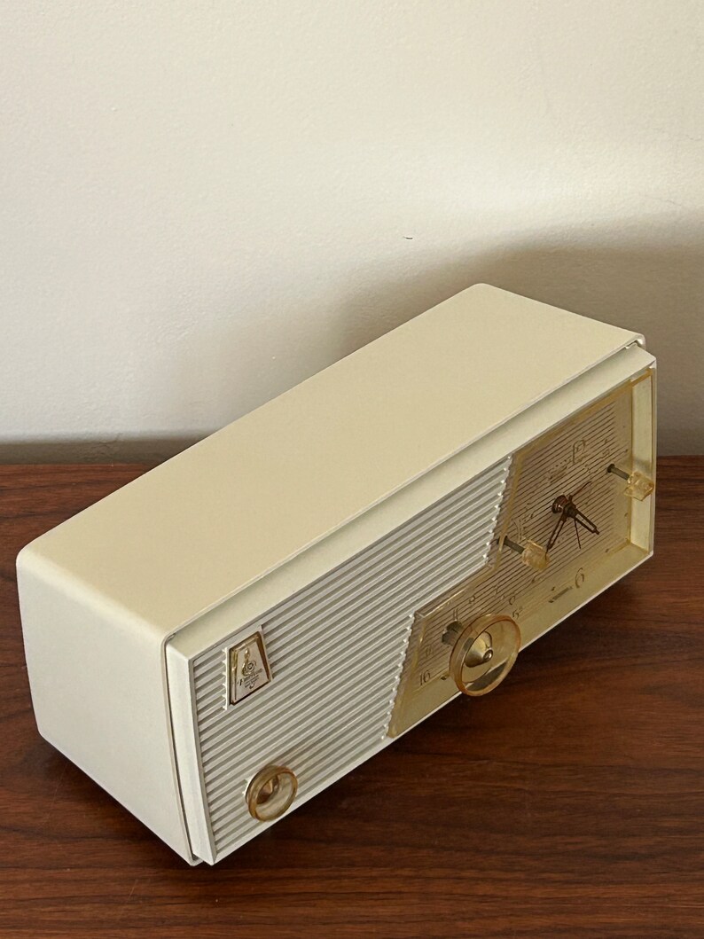 Vintage Emerson Clock Radio From 1958. Works Great Etsy