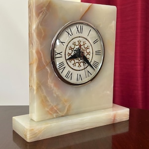 Lanshire Marble Clock. super clean and working great.