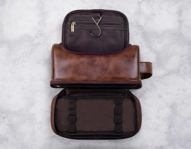 Personalized Leather Hanging Toiletry Bag for Men, Monogrammed Travel Organizer for Men, Dopp Kit with Compartments, Gift for Him