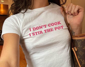 Y2K Baby Tee Meme Shirt Dark Coquette Top Ironic Shirt Gen Z Shirt Cinnamon Girl Tees Downtown Girl Y2K Top Preppy Stuff Shirts That Go Hard