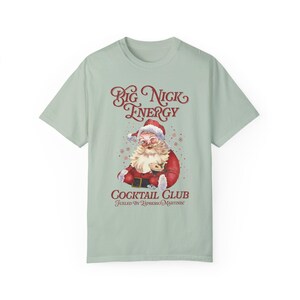 Camisa de martini espresso del club de cócteles Big Nick Energy Camisa fea de Navidad de Papá Noel retro Regalos divertidos de Papá Noel Colores cómodos para amigos Talla grande Bay