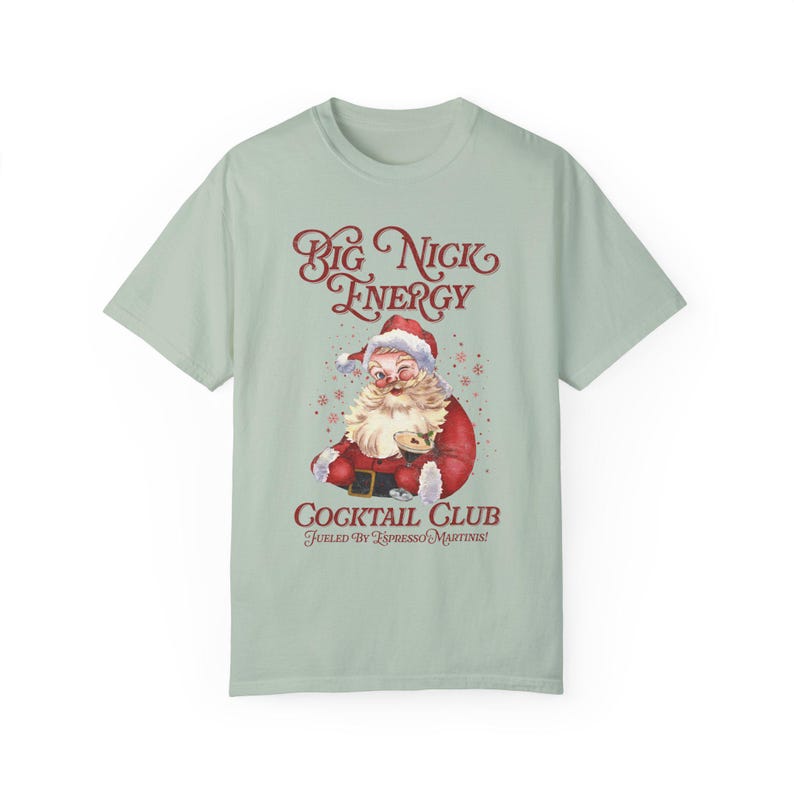Camisa de martini espresso del club de cócteles Big Nick Energy Camisa fea de Navidad de Papá Noel retro Regalos divertidos de Papá Noel Colores cómodos para amigos Talla grande Bay