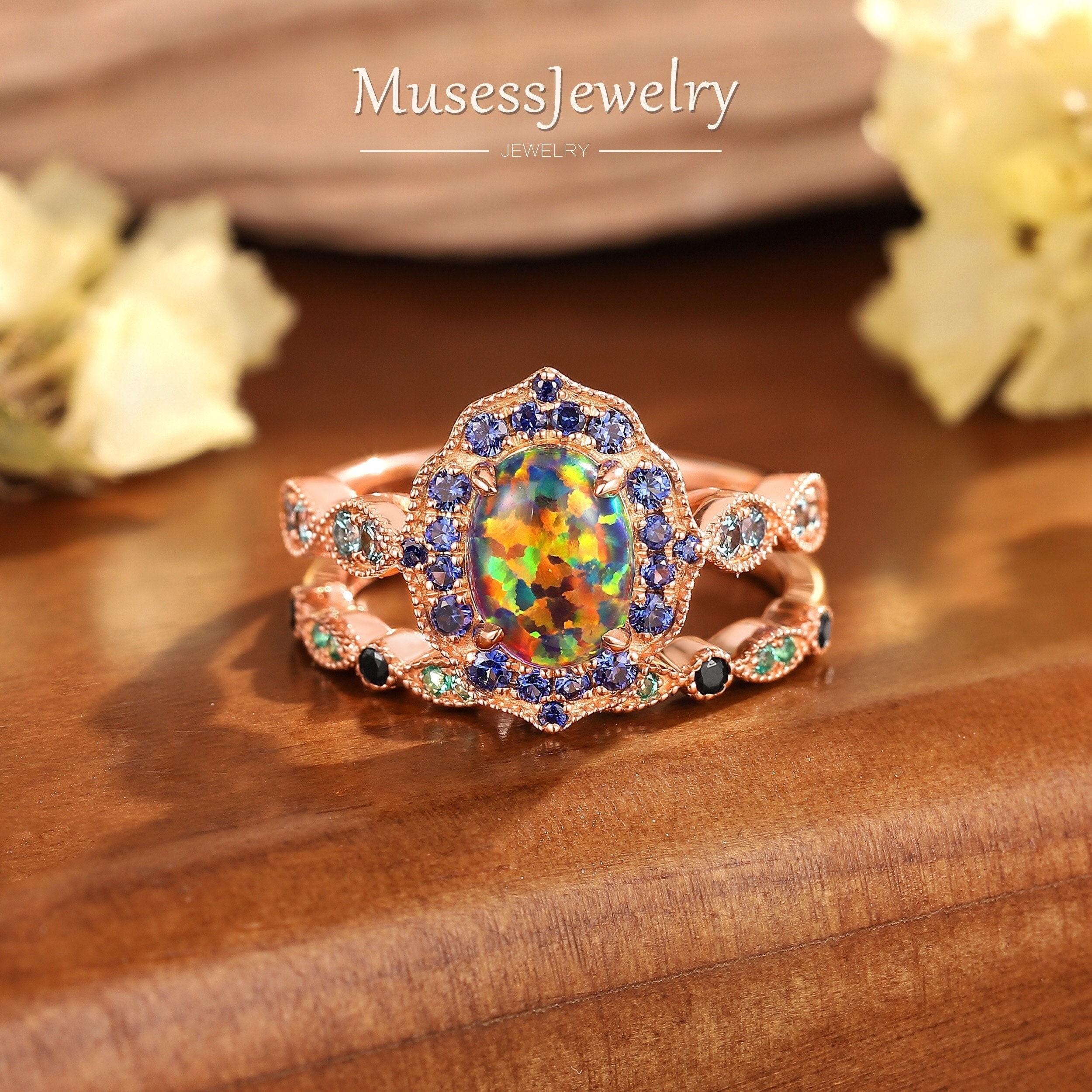 Oval Schwarzer Opal Verlobungsring Set Rose Gold Feueropal Ring Vintage Saphir Halo Ring Braut Versprechen Ring-Set Geschenk für Frau Frauen Ring Set