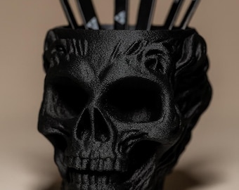3D Printed Skull Pen Holder – Gothic Desk Organizer, Halloween Office Decor, Spooky Gift Idea