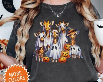 Funny Giraffe Shirt, Cute Halloween Ghost Tshirt, Giraffe Lovers Gifts, Oversized tee, Plus Size Halloween, Spooky Season, Ghost Giraffe