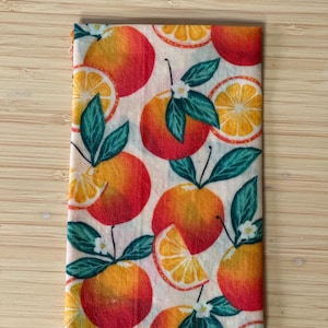 Large Beeswax Food Wrap: Reusable, Eco-Friendly Kitchen Storage (13x14in)