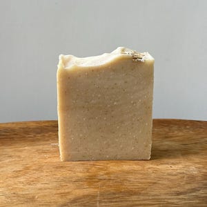 Handmade Tallow Soap Bar: Oatmeal Honey, Natural Skincare
