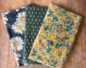 Beeswax Food Wraps - Reusable Eco-Friendly Kitchen Storage - Set of 3