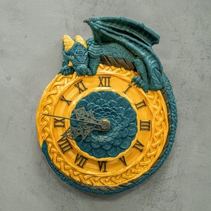 The &quot;Time Keeper&quot;  8 Inch Wall Clock